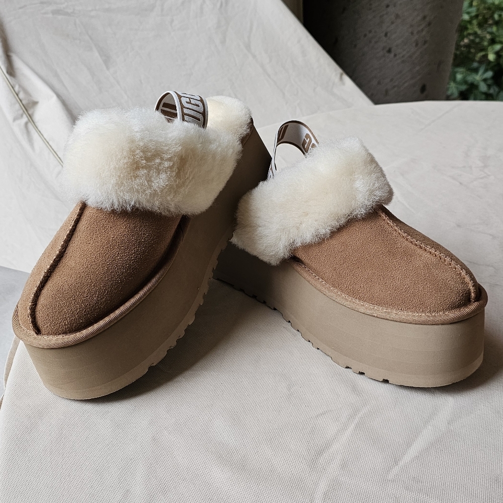 UGG - FUNKETTE PLATFORM - Chesnut - US 10 - BNIB